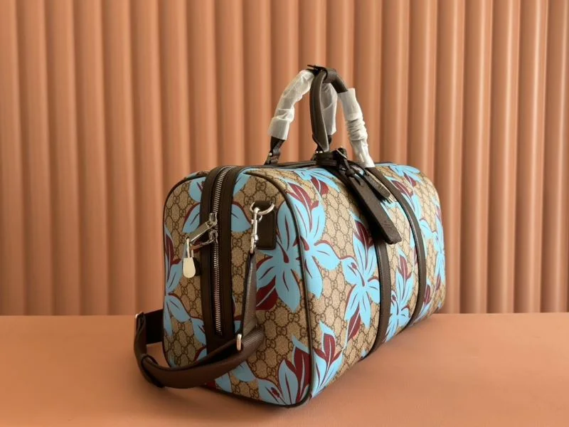 ZipUp Gucci Travel Bags 49567