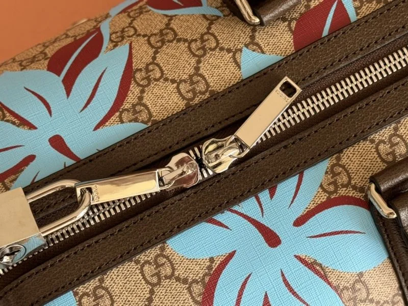 ZipUp Gucci Travel Bags 49567