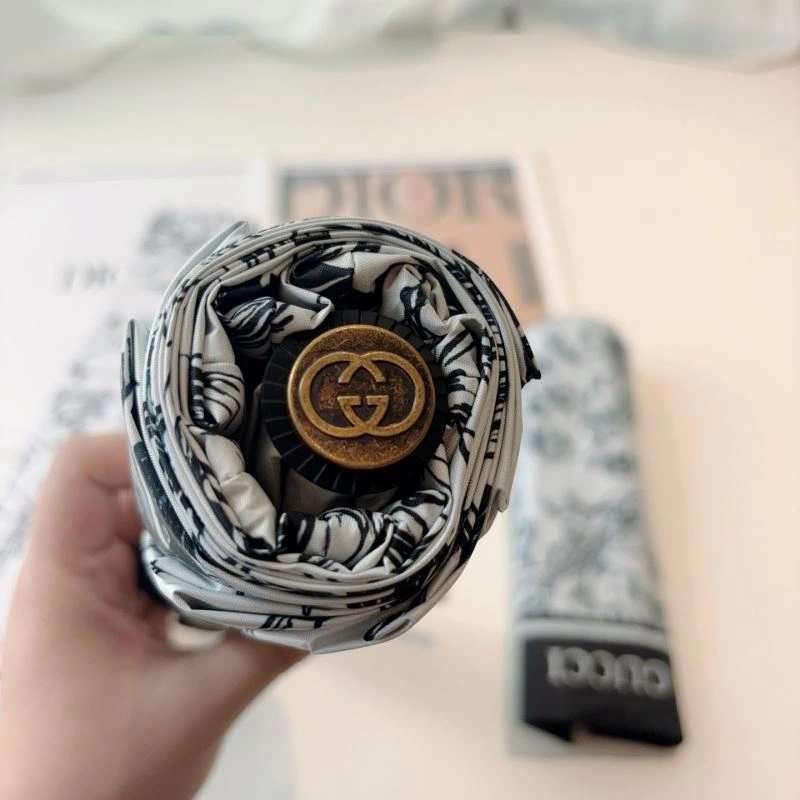 TechFriendly Gucci Umbrella 274868