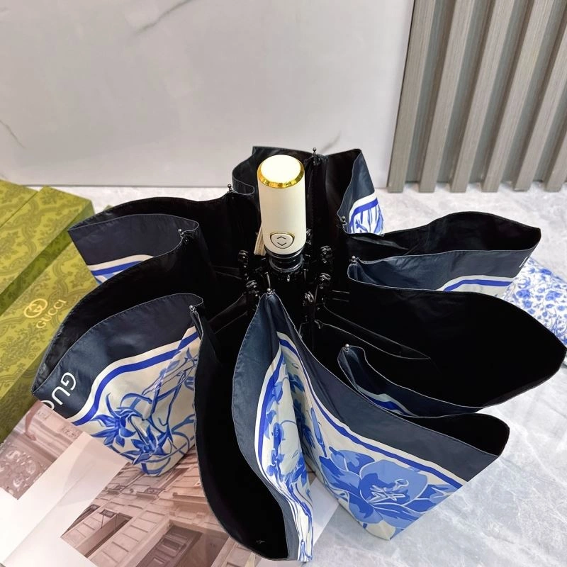 RelaxedFit Gucci Umbrella 274840