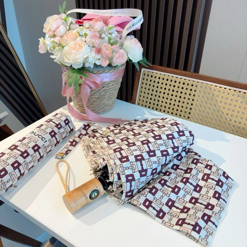 EyeCatching Gucci Umbrella 275516
