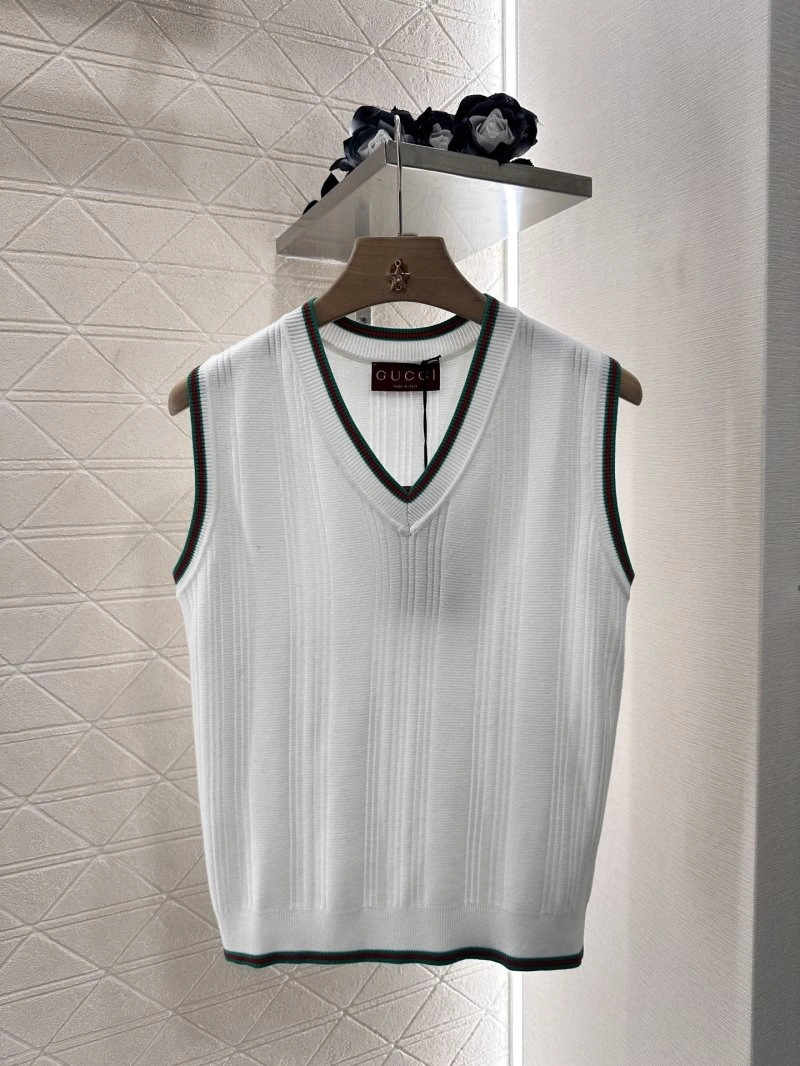 Gucci Vest Bold 124526