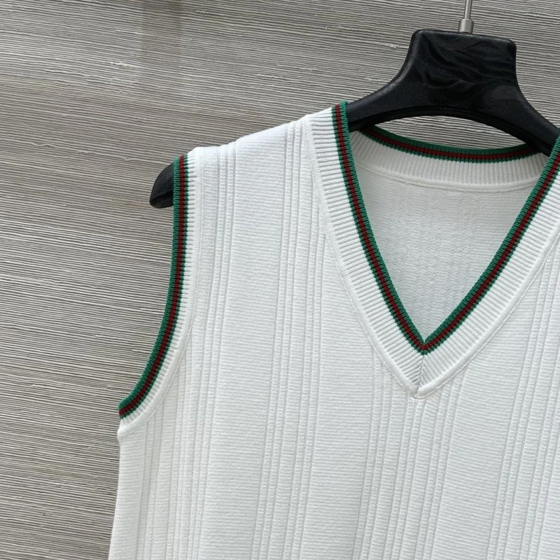 Sporty Gucci Vest 124848