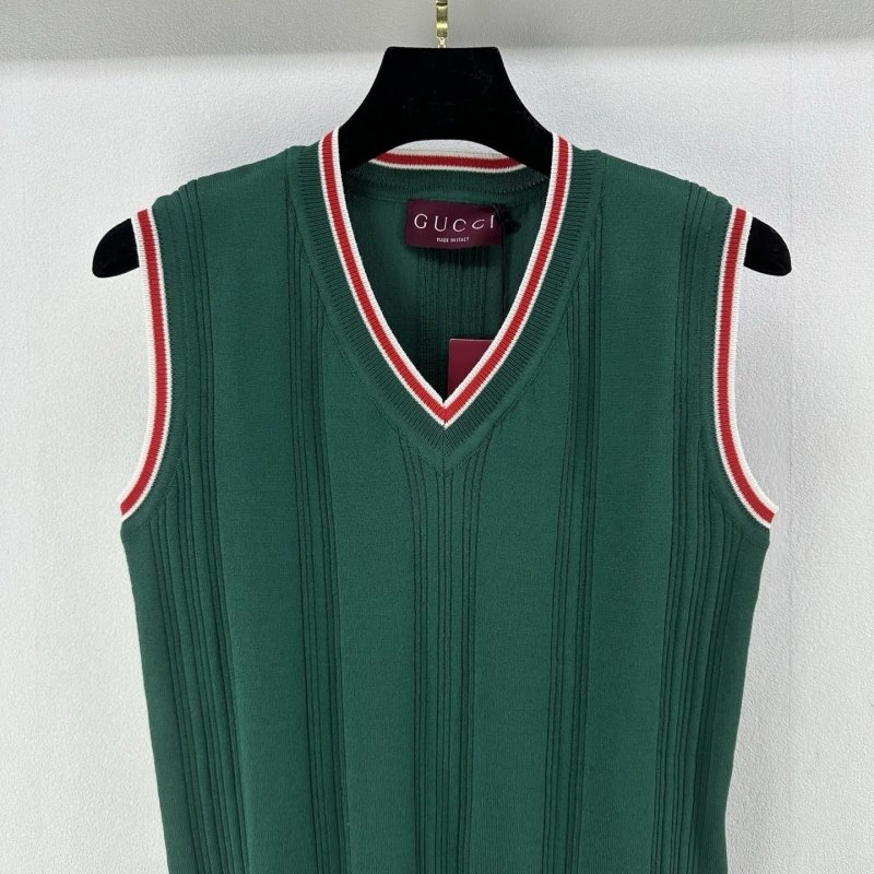 Neat Gucci Vest 124263