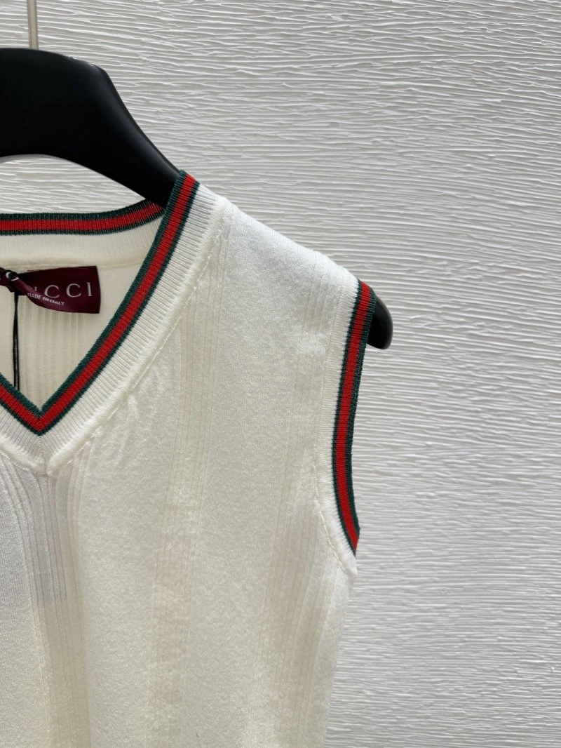 Gucci Vest GoAnywhere 124269