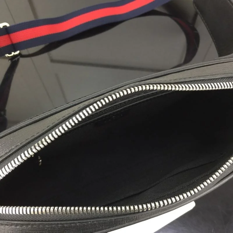 Gucci Waist Chest Packs Sleek 50092