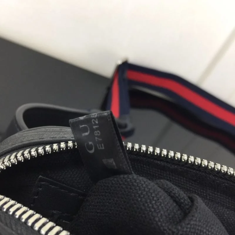 Gucci Waist Chest Packs Sleek 50092