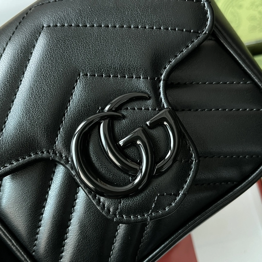 Gucci Waist Chest Packs EyeCatching 72239