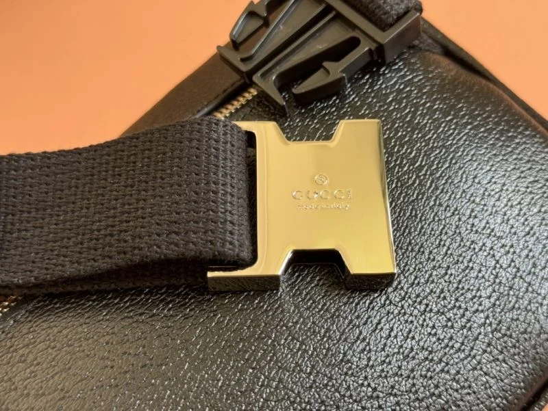 Gucci Waist Chest Packs Fashionable 49568