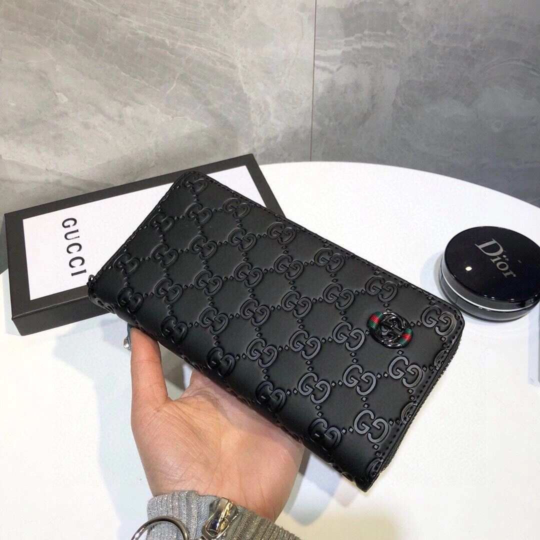 Gucci Wallets Purse Classic 93109