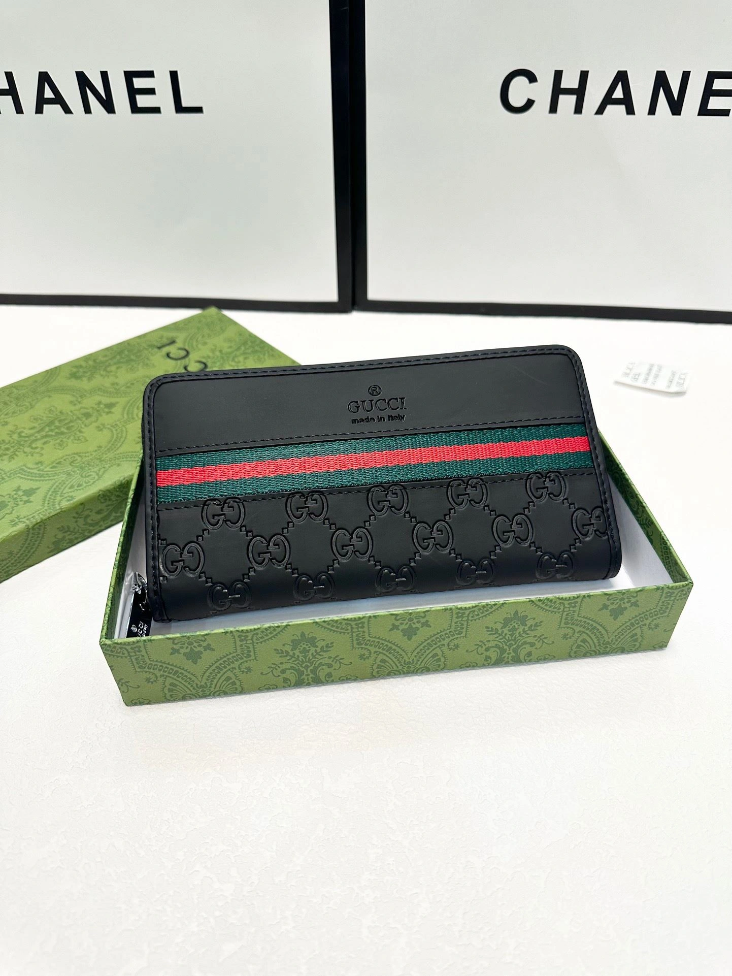 Gucci Wallets Purse Minimalist 93096