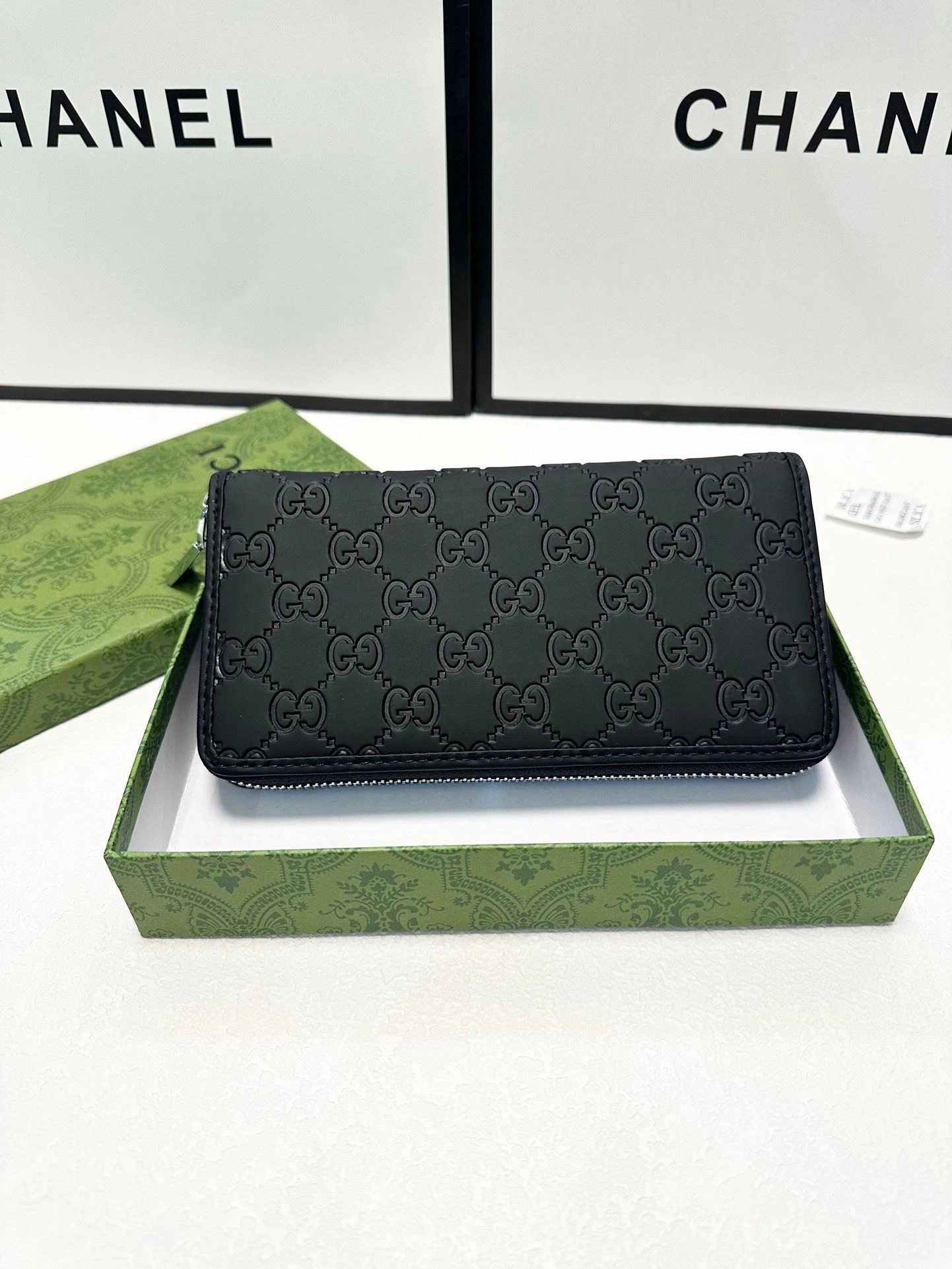 Gucci Wallets Purse Minimalist 93096
