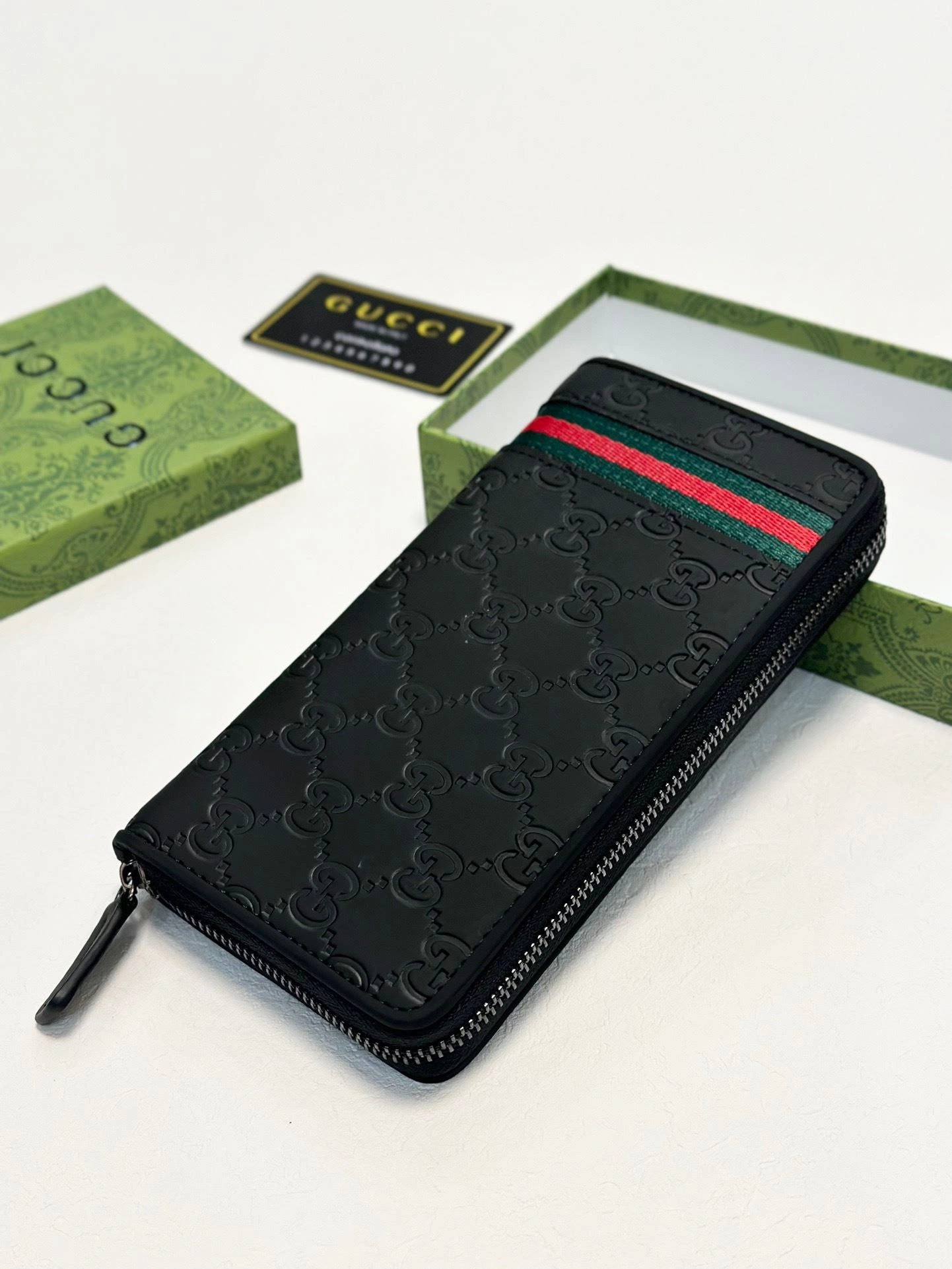 Gucci Wallets Purse Flexible 93093