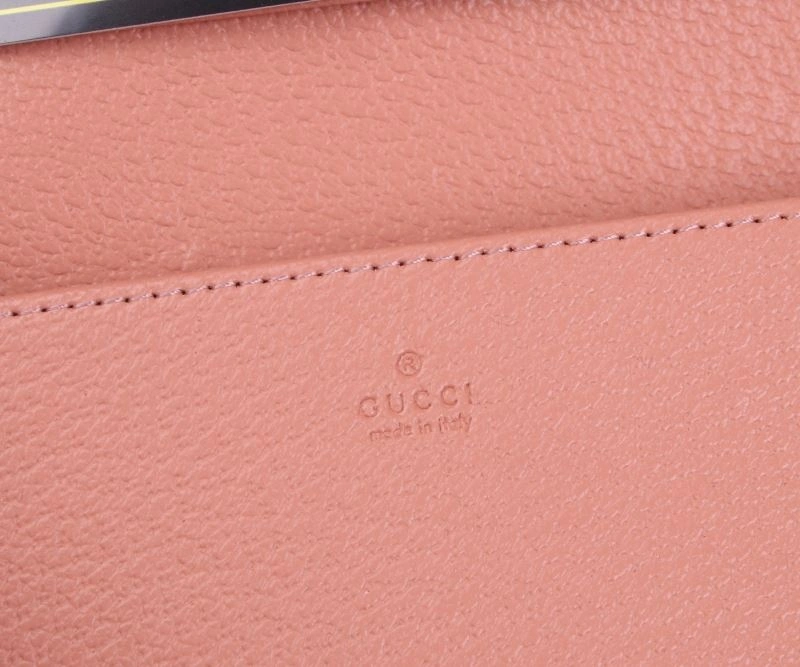 ZipUp Gucci Wallets Purse 88136