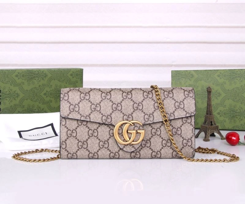 Sporty Gucci Wallets Purse 88130