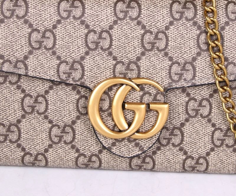 Sporty Gucci Wallets Purse 88130