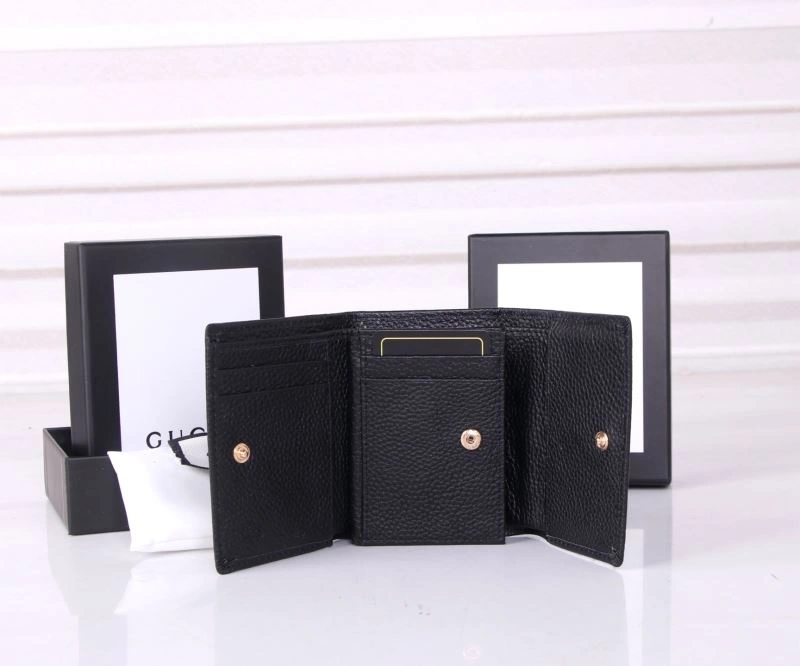 Gucci Wallets Purse WeatherProof 88148