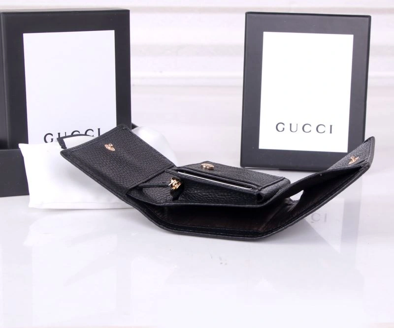 Gucci Wallets Purse WeatherProof 88148