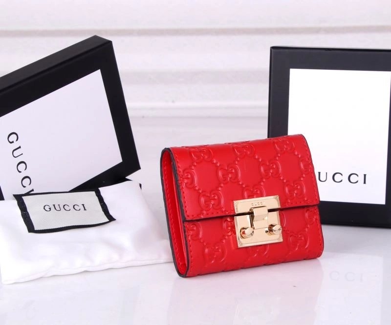 Gucci Wallets Purse WeatherProof 88121