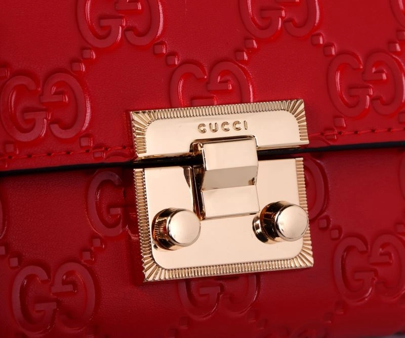 Gucci Wallets Purse WeatherProof 88121