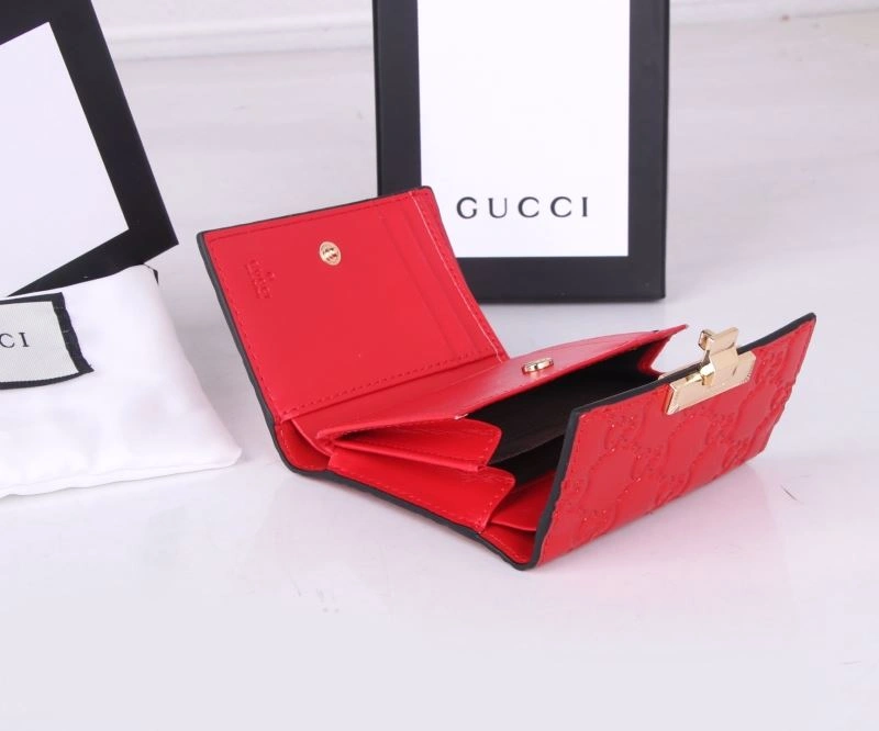 Gucci Wallets Purse WeatherProof 88121