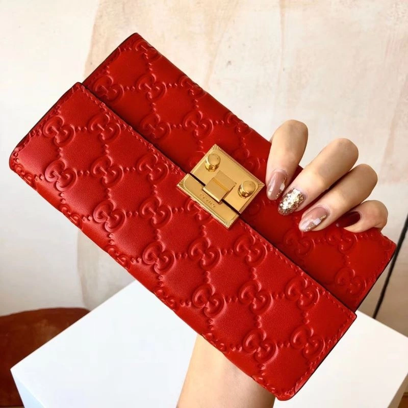 Sleek Gucci Wallets Purse 88111