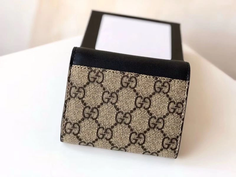Gucci Wallets Purse Elegant 88105