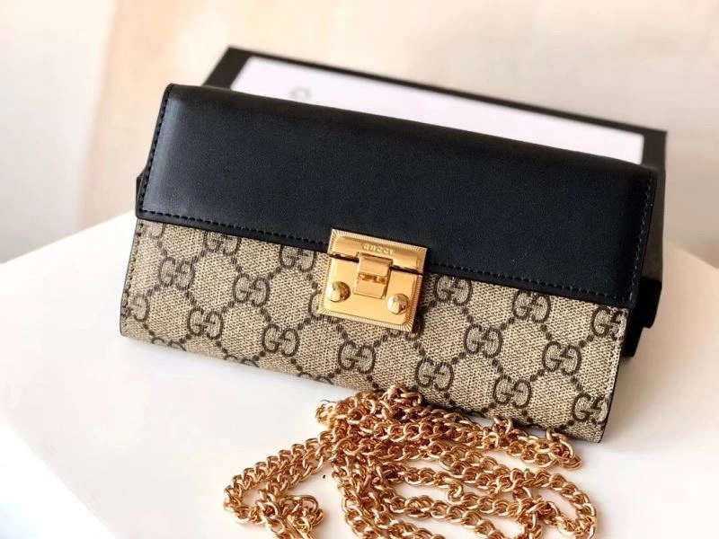Gucci Wallets Purse Bright 88107