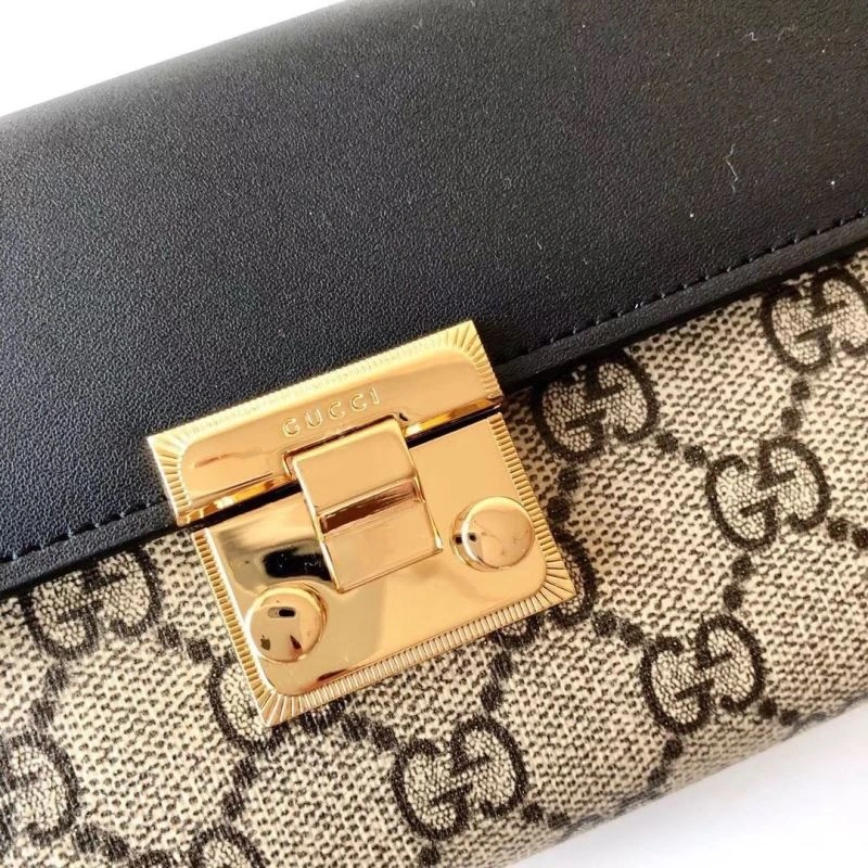 Gucci Wallets Purse Bright 88107