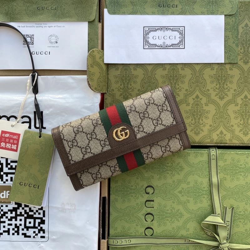 Bold Gucci Wallets Purse 74339