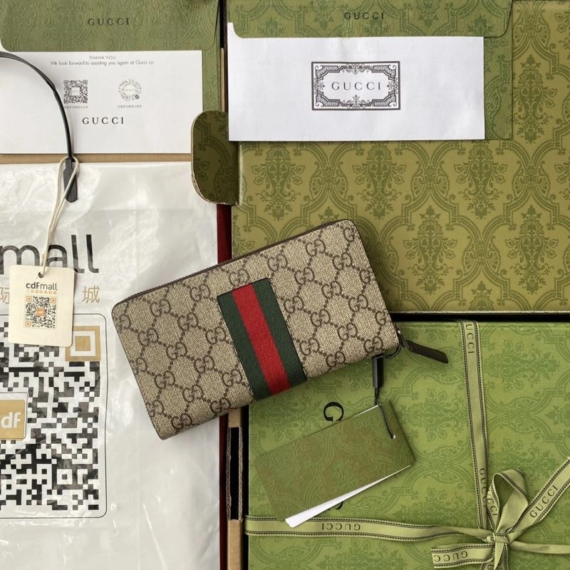 Gucci Wallets Purse Neat 73419