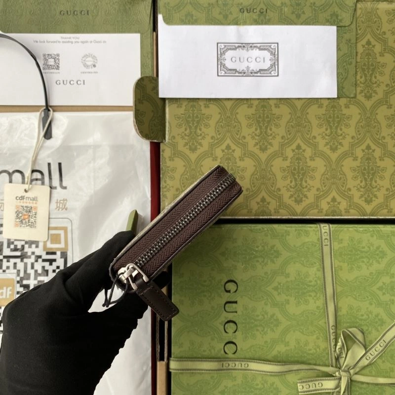 Gucci Wallets Purse Neat 73419