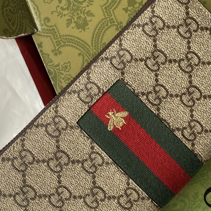Gucci Wallets Purse Neat 73419