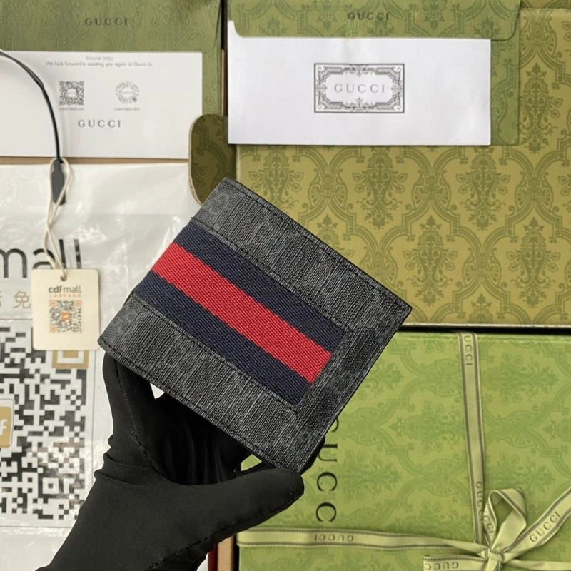 Gucci Wallets Purse Resilient 73413