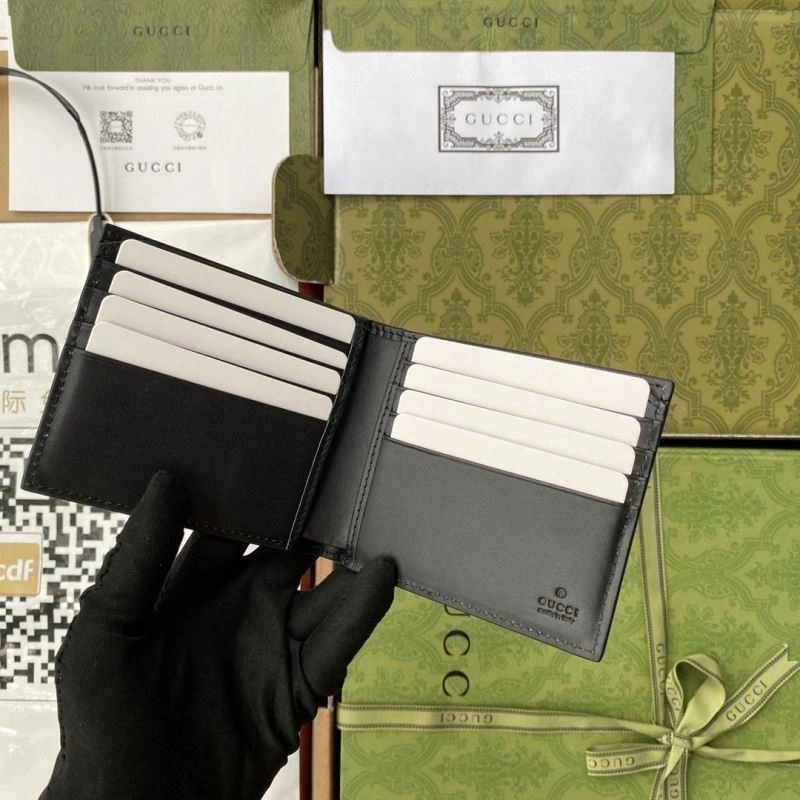 Gucci Wallets Purse Resilient 73413