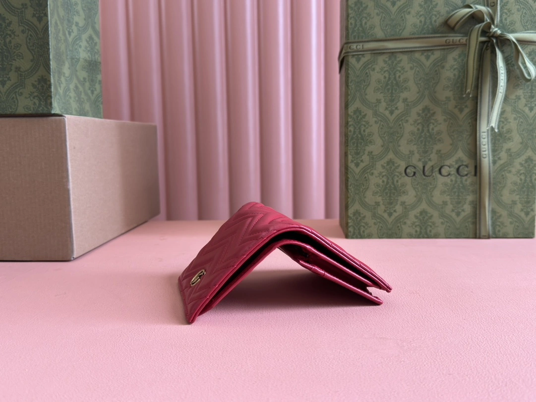 Gucci Wallets Purse EyeCatching 72236