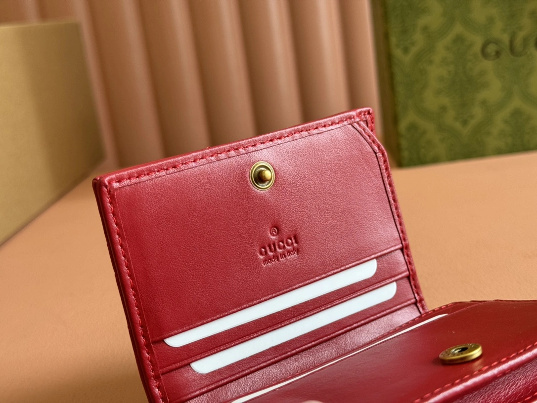 Gucci Wallets Purse EyeCatching 72236