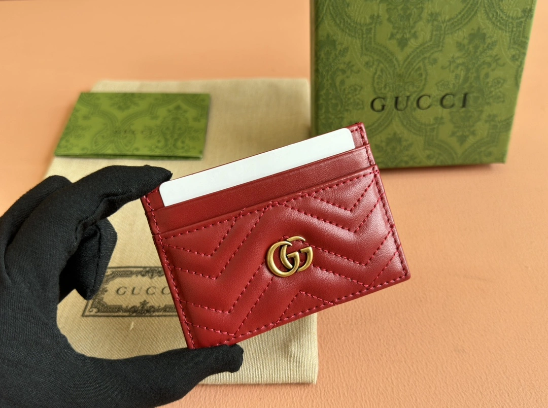Gucci Wallets Purse FastDry 72242