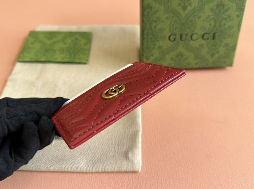 Gucci Wallets Purse FastDry 72242