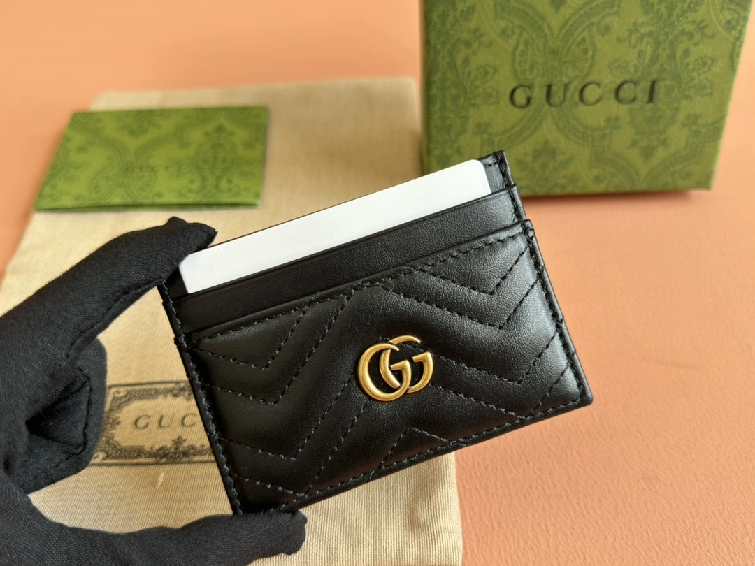 Snug Gucci Wallets Purse 72241