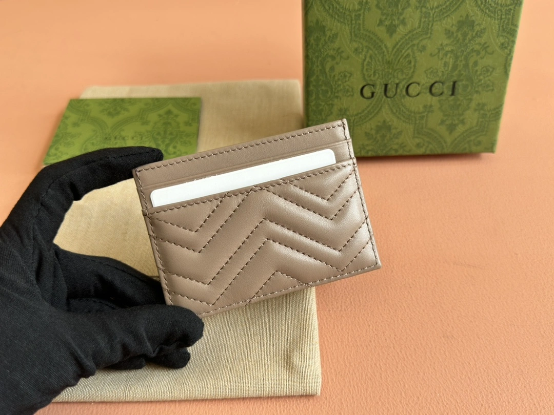 SmoothTexture Gucci Wallets Purse 72209