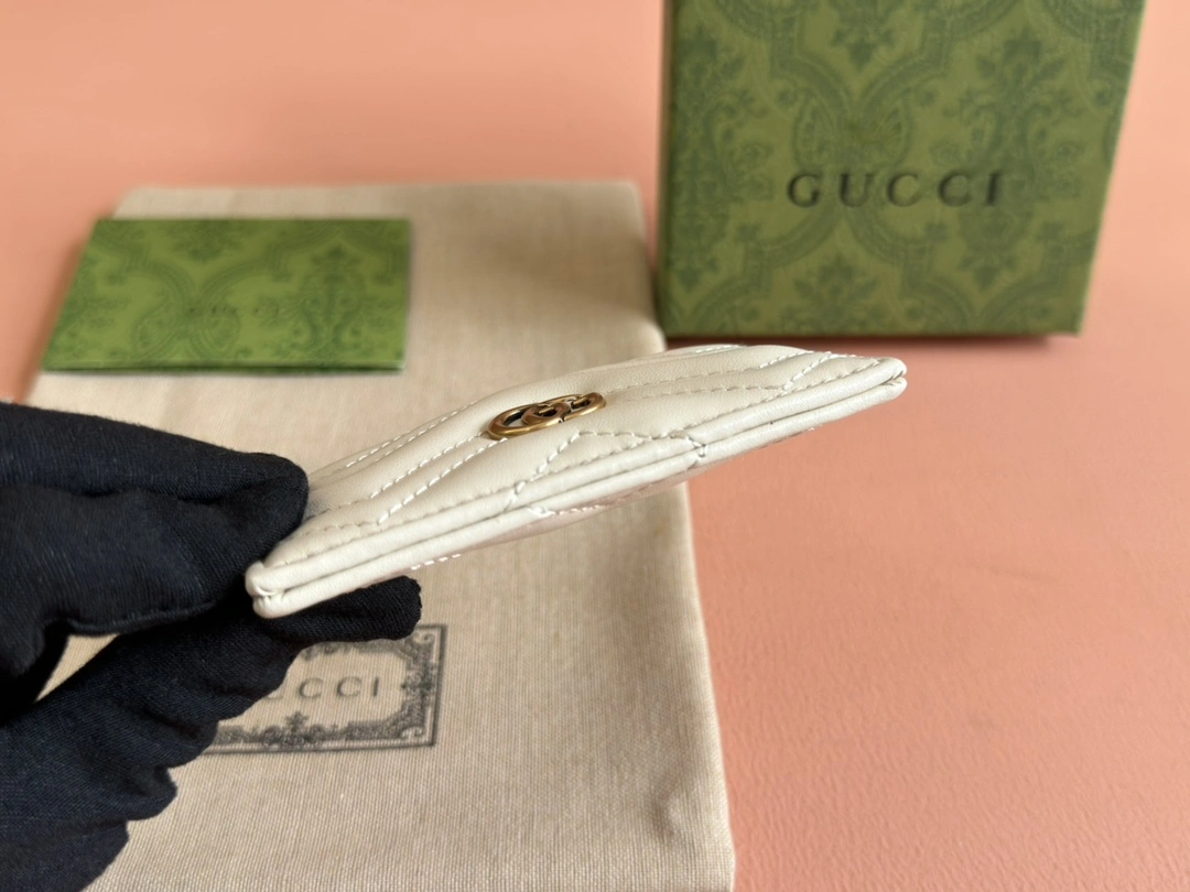 Gucci Wallets Purse Chic 72210