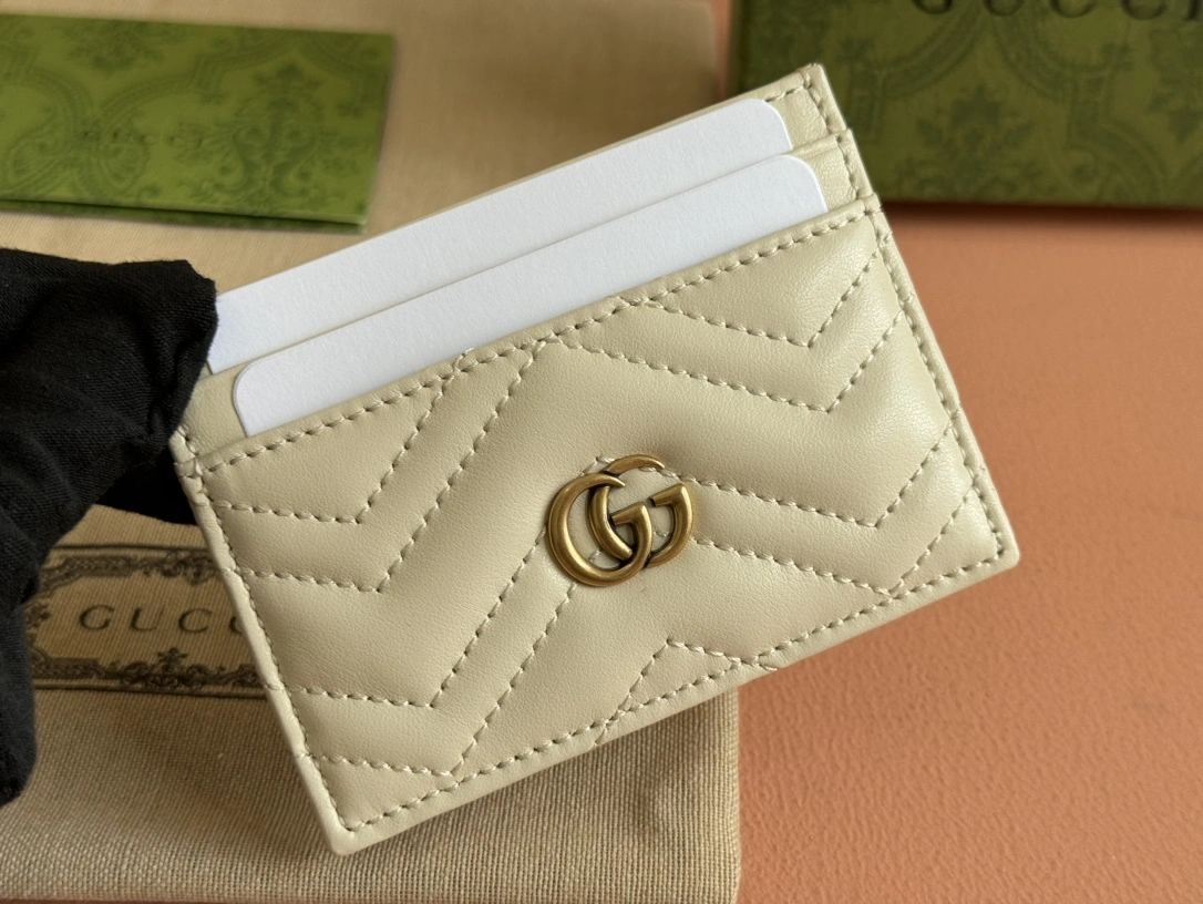 Gucci Wallets Purse Chic 72210
