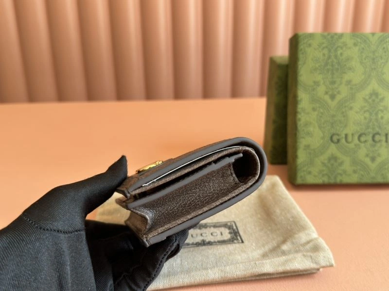 Neat Gucci Wallets Purse 64801