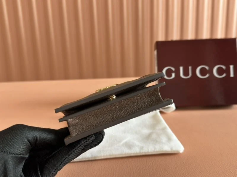 RelaxedFit Gucci Wallets Purse 49555