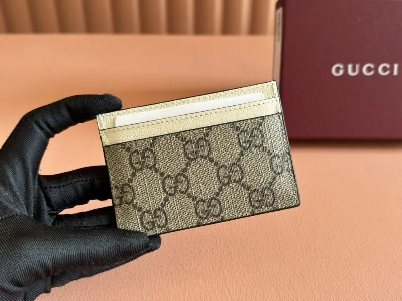 Vibrant Gucci Wallets Purse 49584