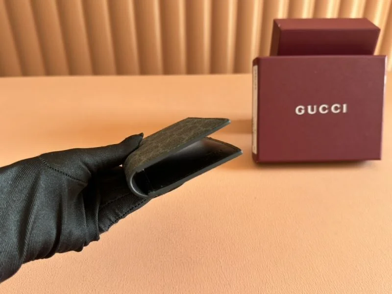 WaterResistant Gucci Wallets Purse 49541