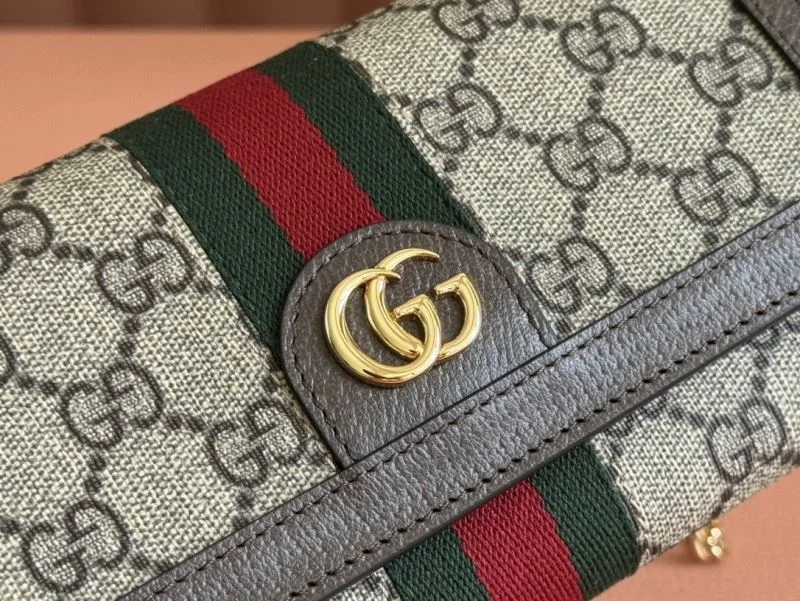 Compact Gucci Wallets Purse 49540