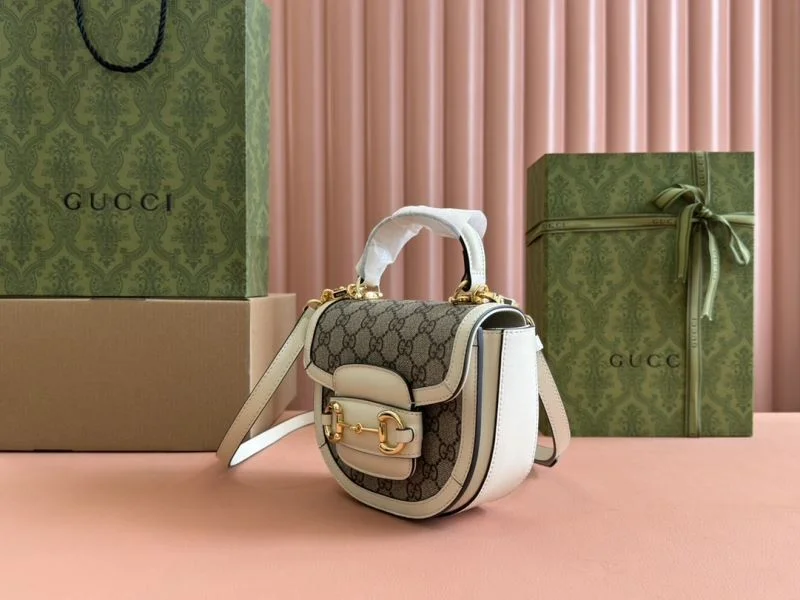 Gucci Wallets Purse Bright 49577