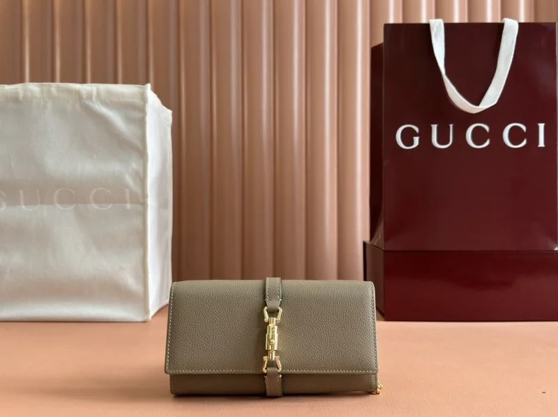 WeatherProof Gucci Wallets Purse 49543